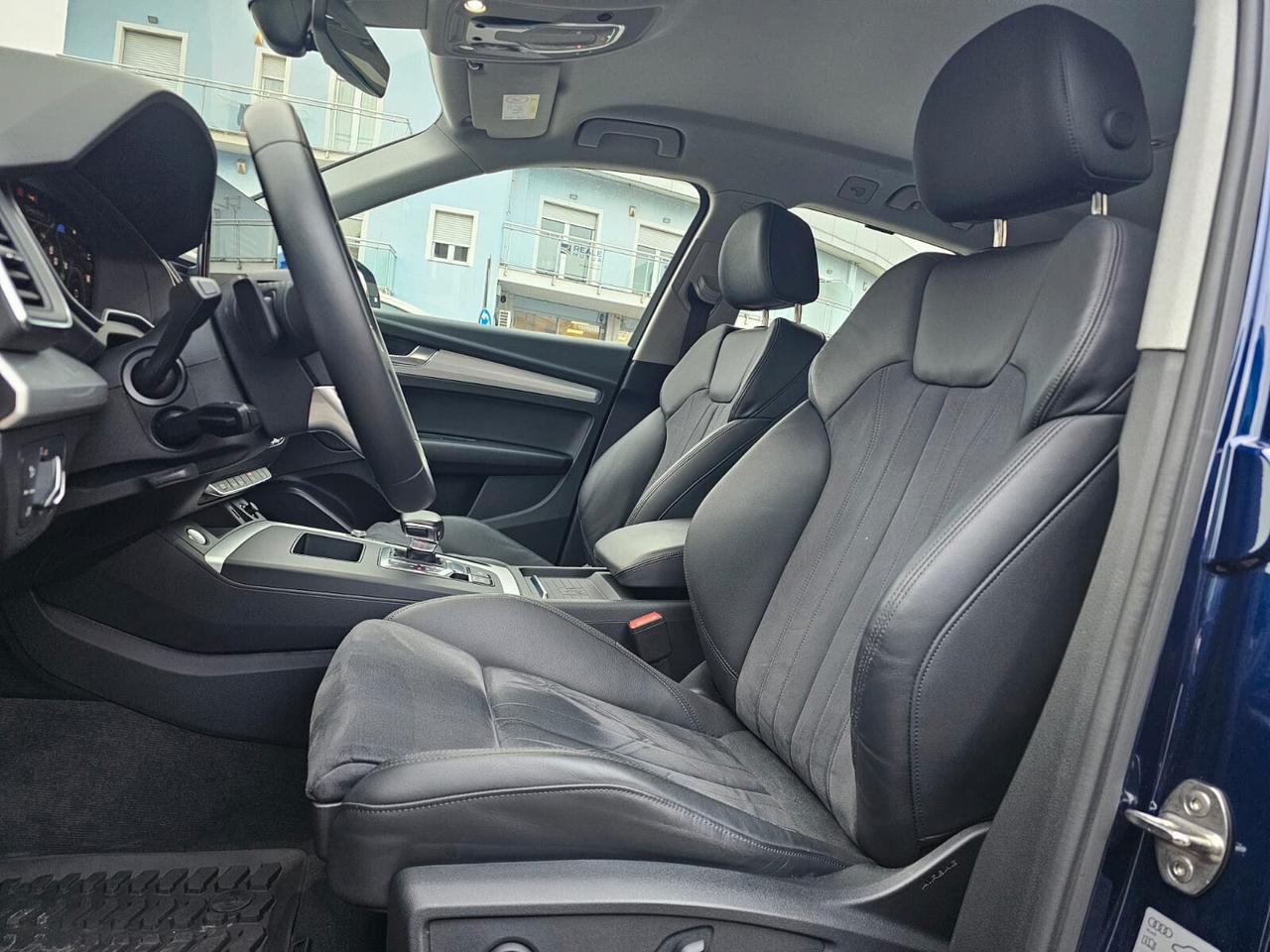 Audi Q5 40 TFSI quattro S tronic Identity Black 2.0 204 CV