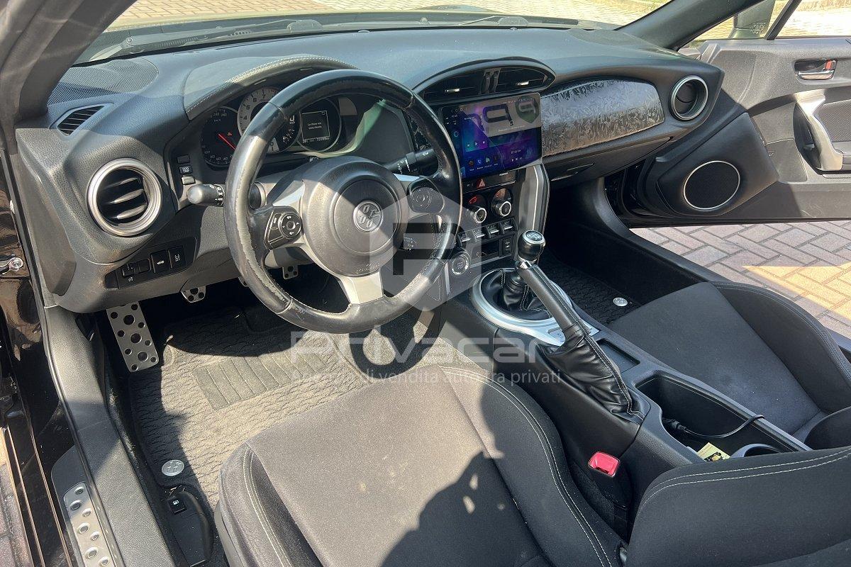 TOYOTA GT86 2.0 Rock&Road