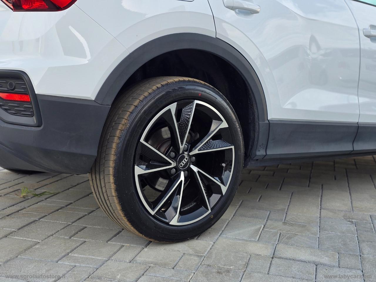 AUDI Q2 30 TDI Business Advanced