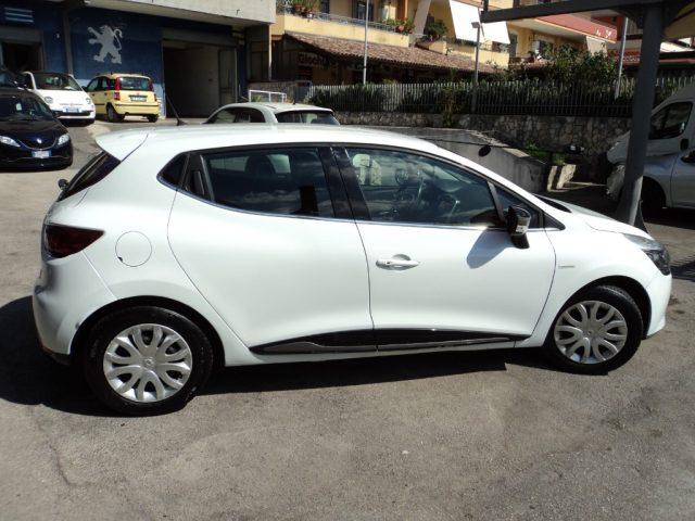 RENAULT Clio 1.2 75CV GPL 5 porte Costume National
