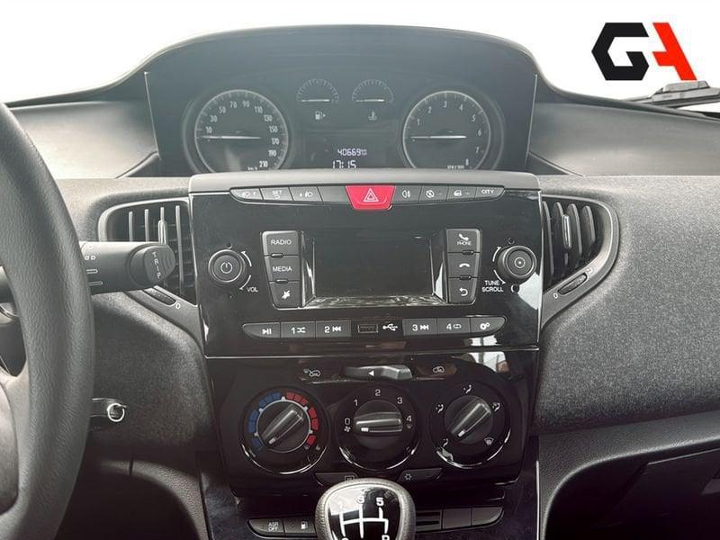 Lancia Ypsilon Ypsilon 1.2 69 CV 5 porte GPL Ecochic Silver