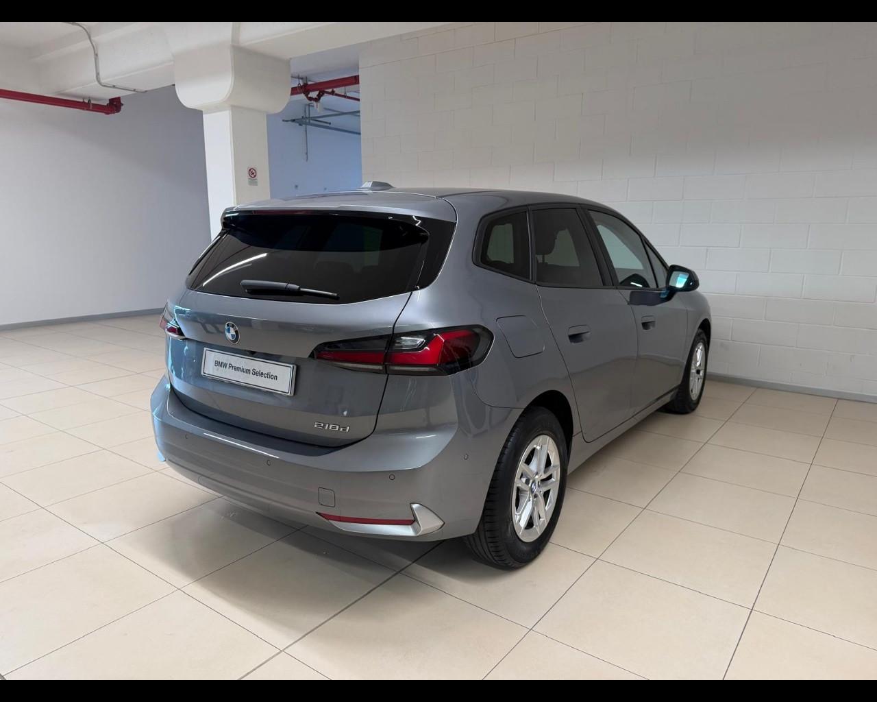 BMW Serie 2 A.T. (U06) - 218d Active Tourer