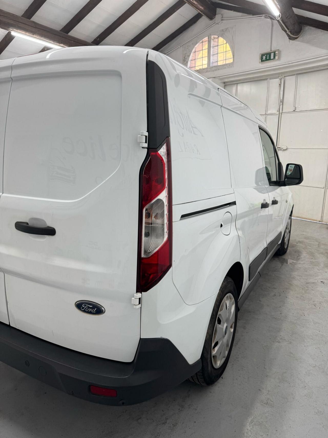Ford trans connect 1.5