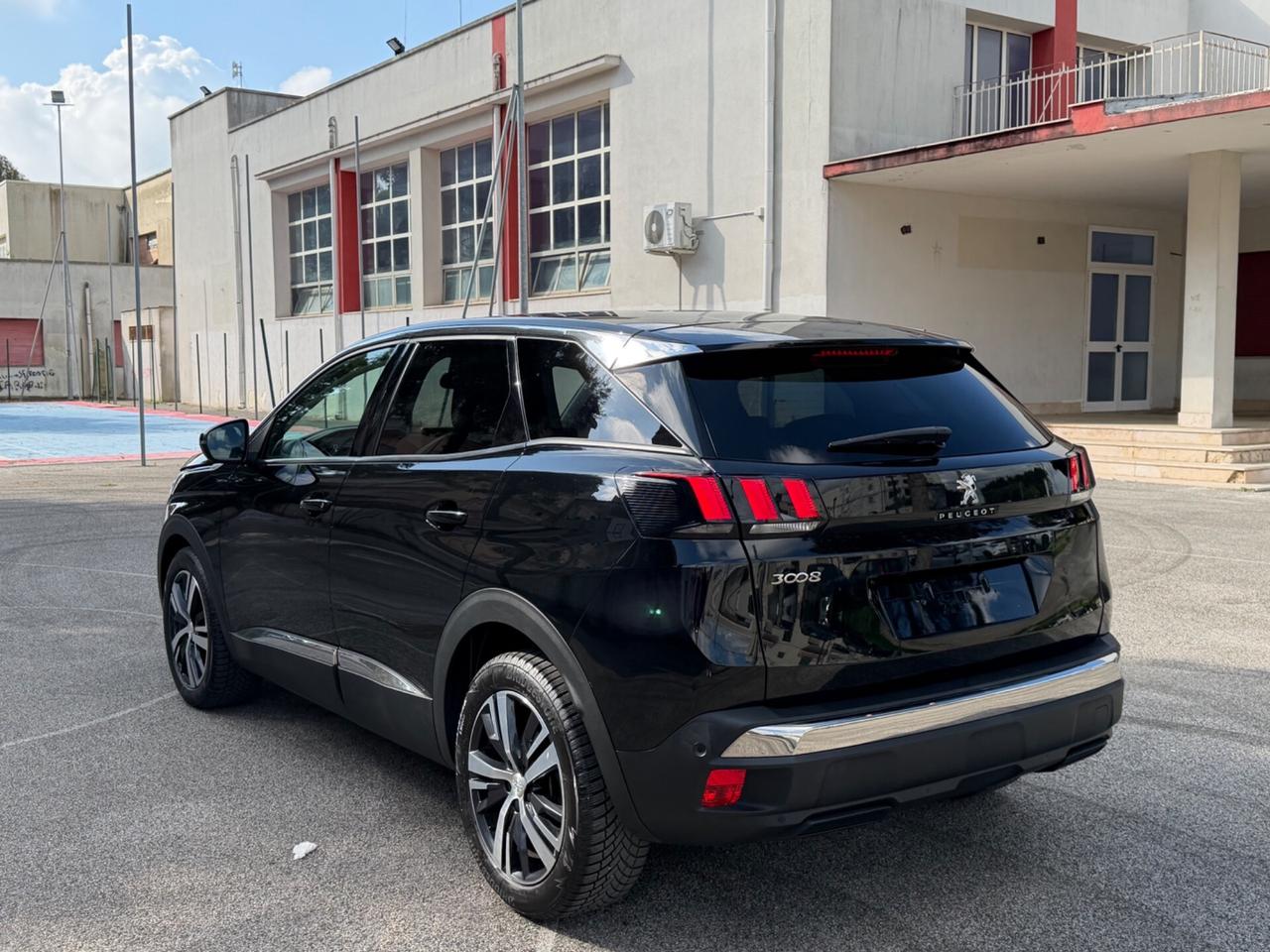 Peugeot 3008 BlueHDi 130 S&S Allure