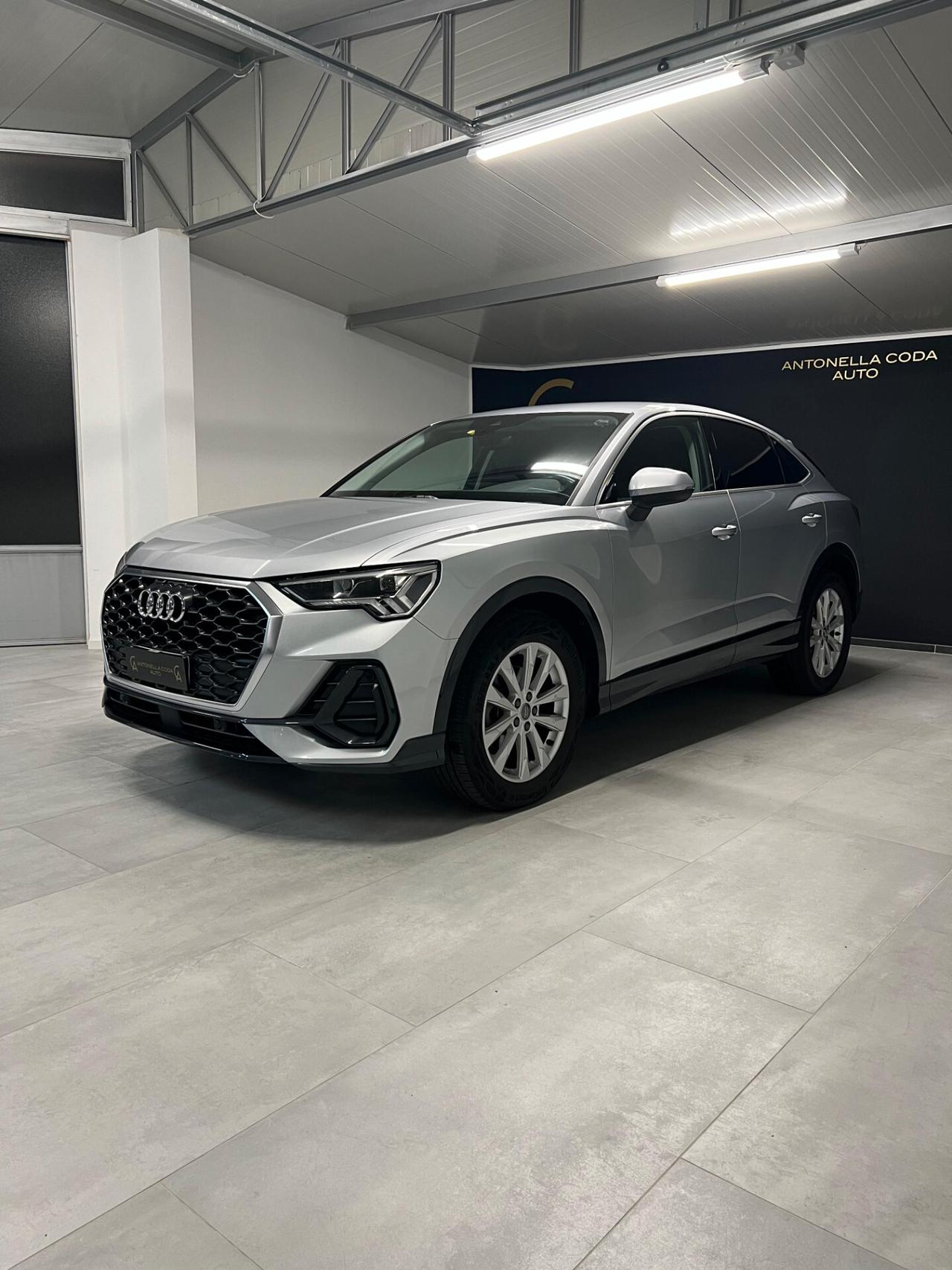 Audi Q3 35 TDI S tronic Business Advanced
