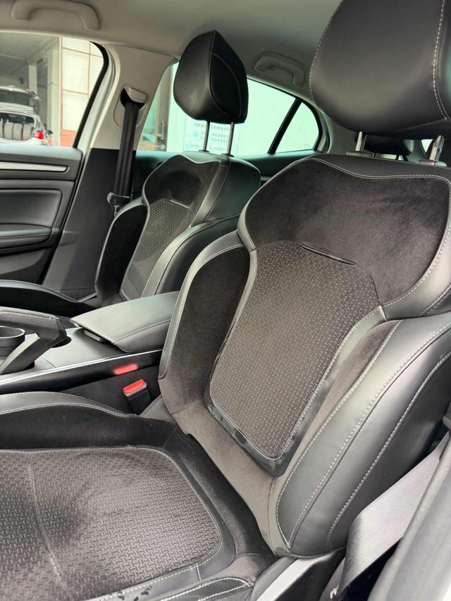 RENAULT Megane Mégane dCi 8V 110 CV EDC Energy