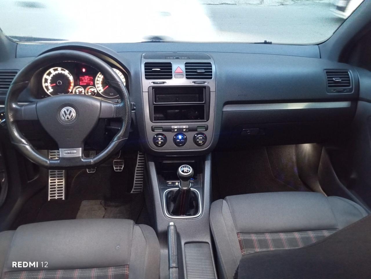 Volkswagen Golf GTI 2.0 16V TFSI 5p.