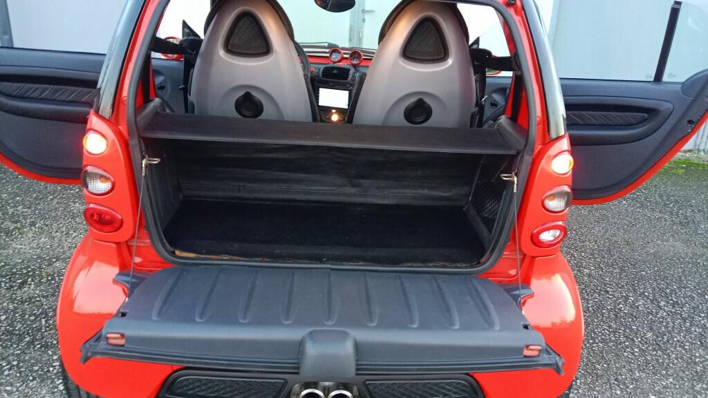 Smart Brabus Red Edition