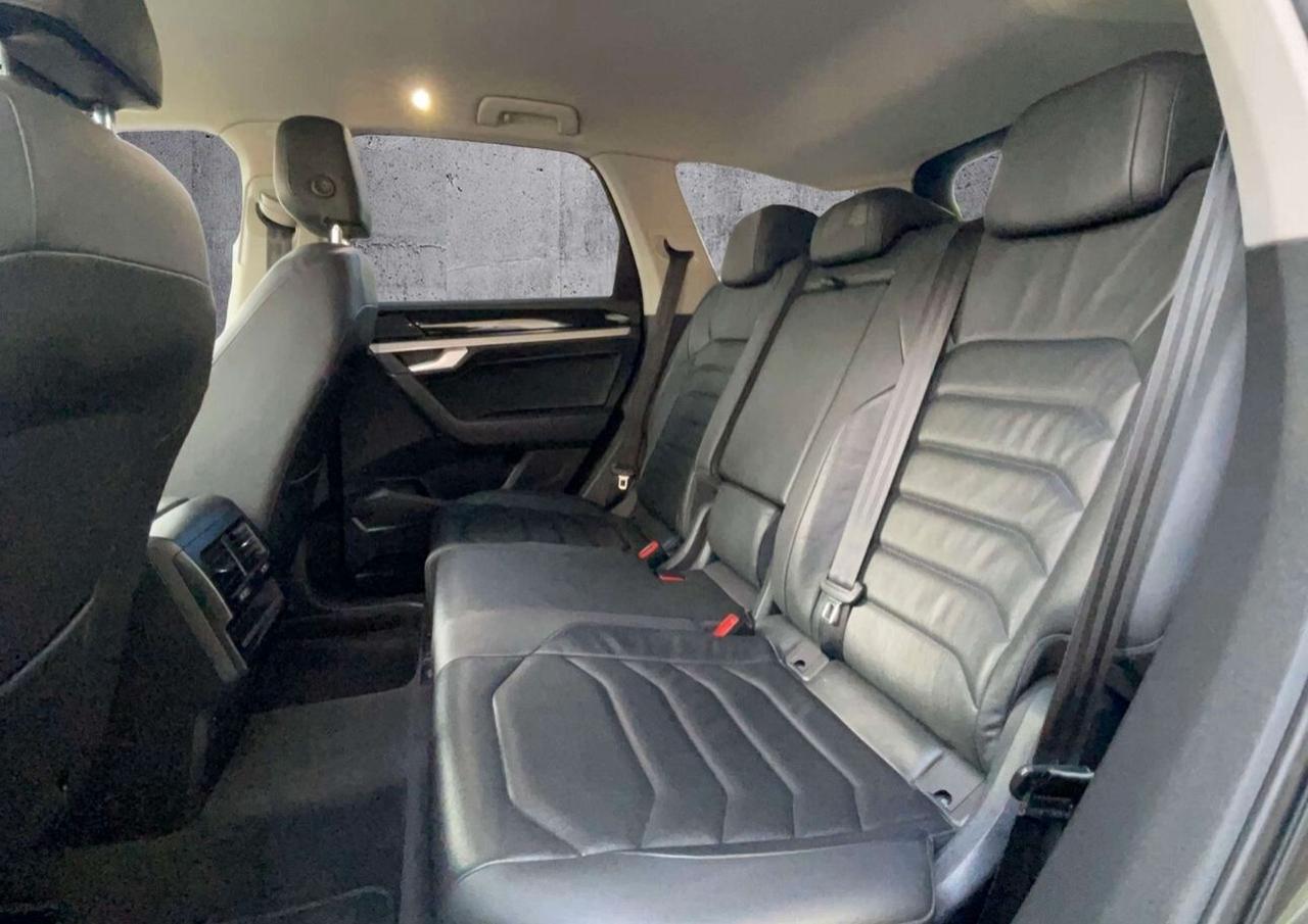 Volkswagen Touareg 3.0 V6 TDI SCR Black Style