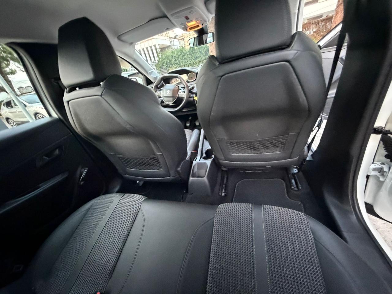 Peugeot 208 BlueHDi 100 Stop&Start 5 porte Allure Navi Pack