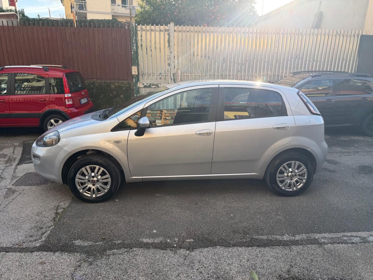 Fiat Punto 1.4 8V 5 porte Natural Power Easy