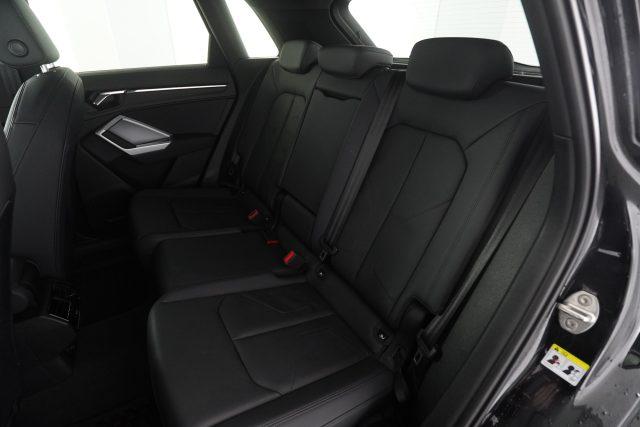 AUDI Q3 Q3 35 TDI S tronic Identity Black