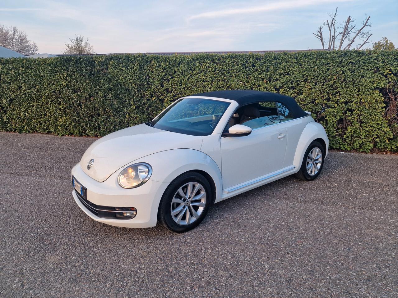 Volkswagen Maggiolino Cabrio 1.4 TSI 105cv