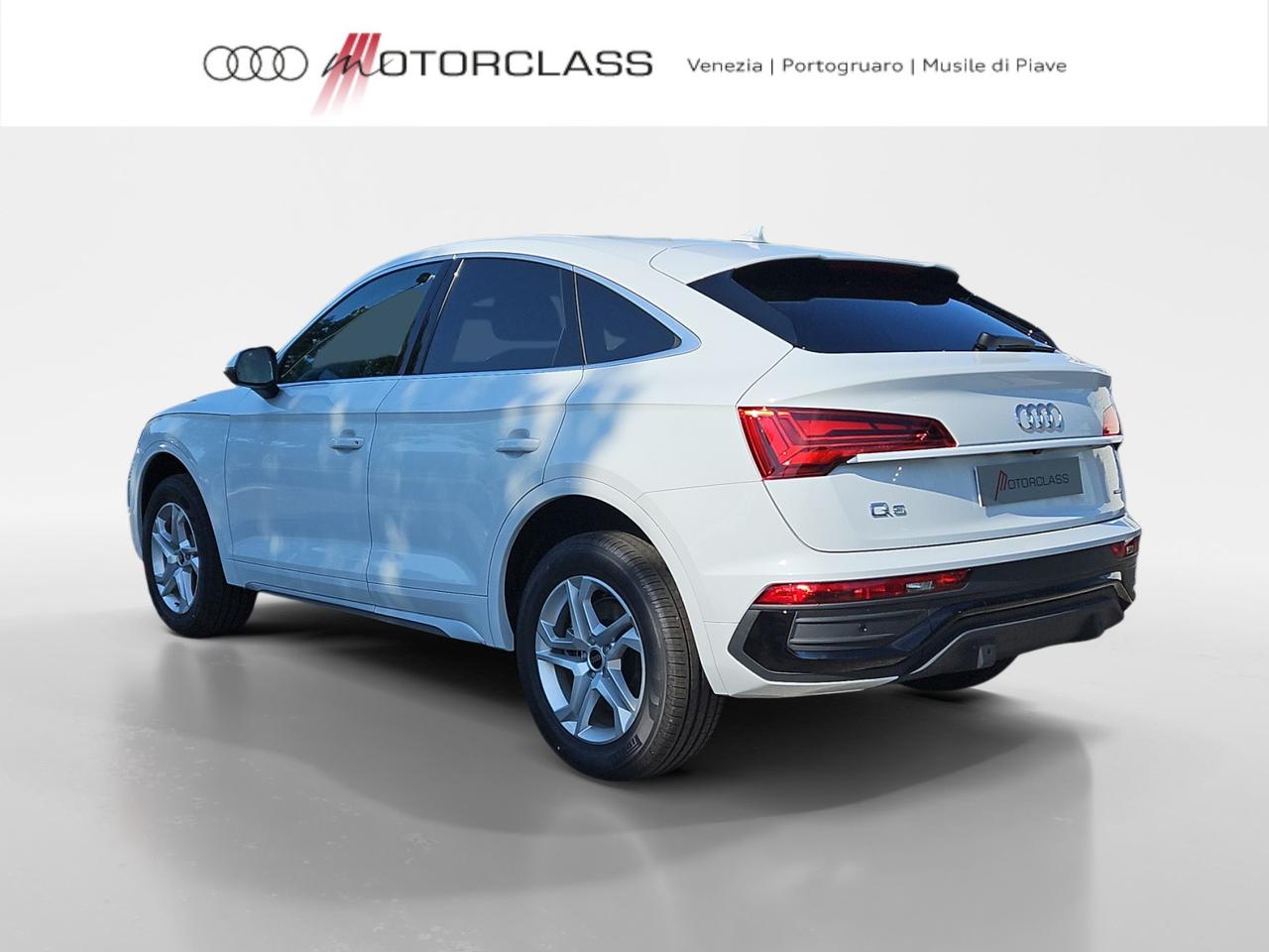 Audi Q5 sportback 40 2.0 tdi mhev 12v business advanced quattro s tronic