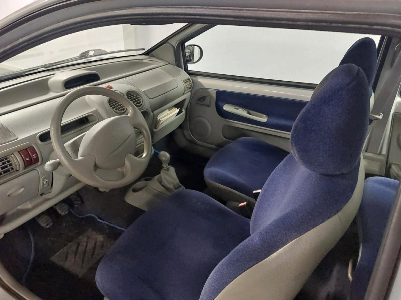 Renault Twingo 1.2i cat Authentique