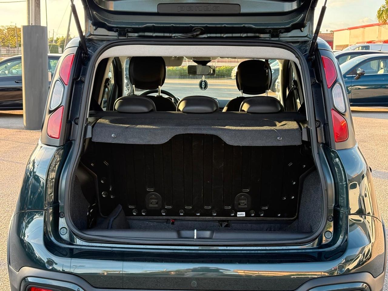Fiat Panda CITY Cross 1.0 FireFly S&S Hybrid