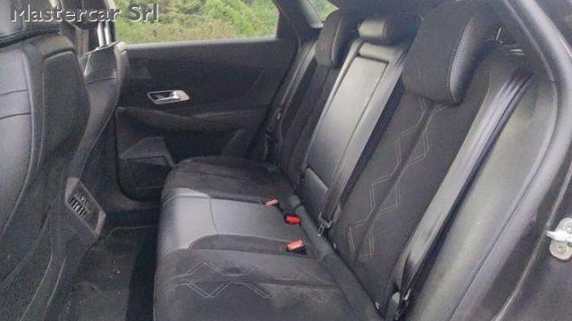 DS AUTOMOBILES DS 7 1.5 bluehdi Performance Line 130cv TG: GP627FY