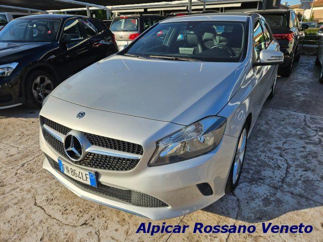 MERCEDES-BENZ A 160 d Automatic Premium km 64000!