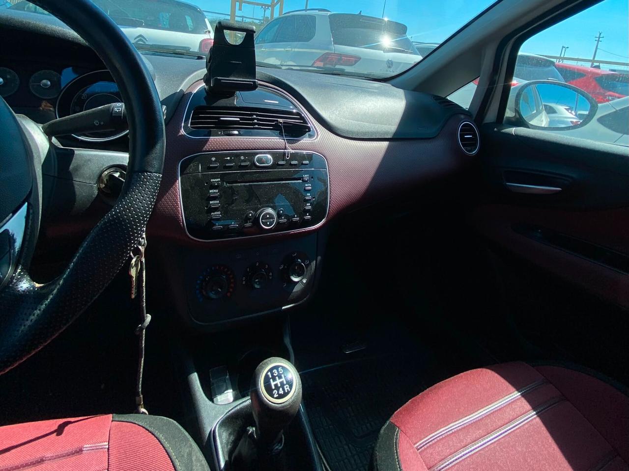 FIAT PUNTO EVO 1.3 MJT 75 CV DYNAMIC 5 PORTE – DIESEL – IDEALE NEOPATENTATI