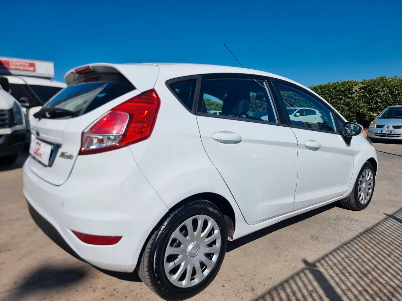 Ford Fiesta 1.5 TDCi 75CV 5 porte Titanium