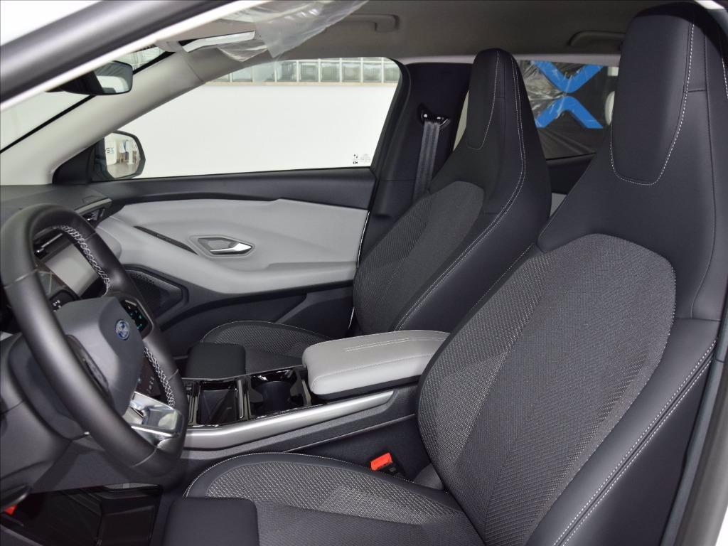 FORD Explorer EV Extended Range rwd 286cv auto del 2024