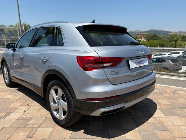 AUDI Q3 35 TDI S tronic Business Advanced *NEW MODEL*