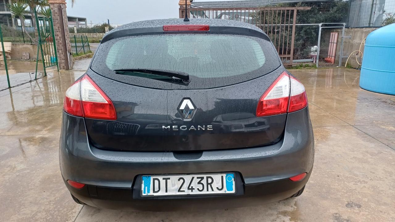 Renault Megane Mégane 1.5 dCi 110CV Luxe
