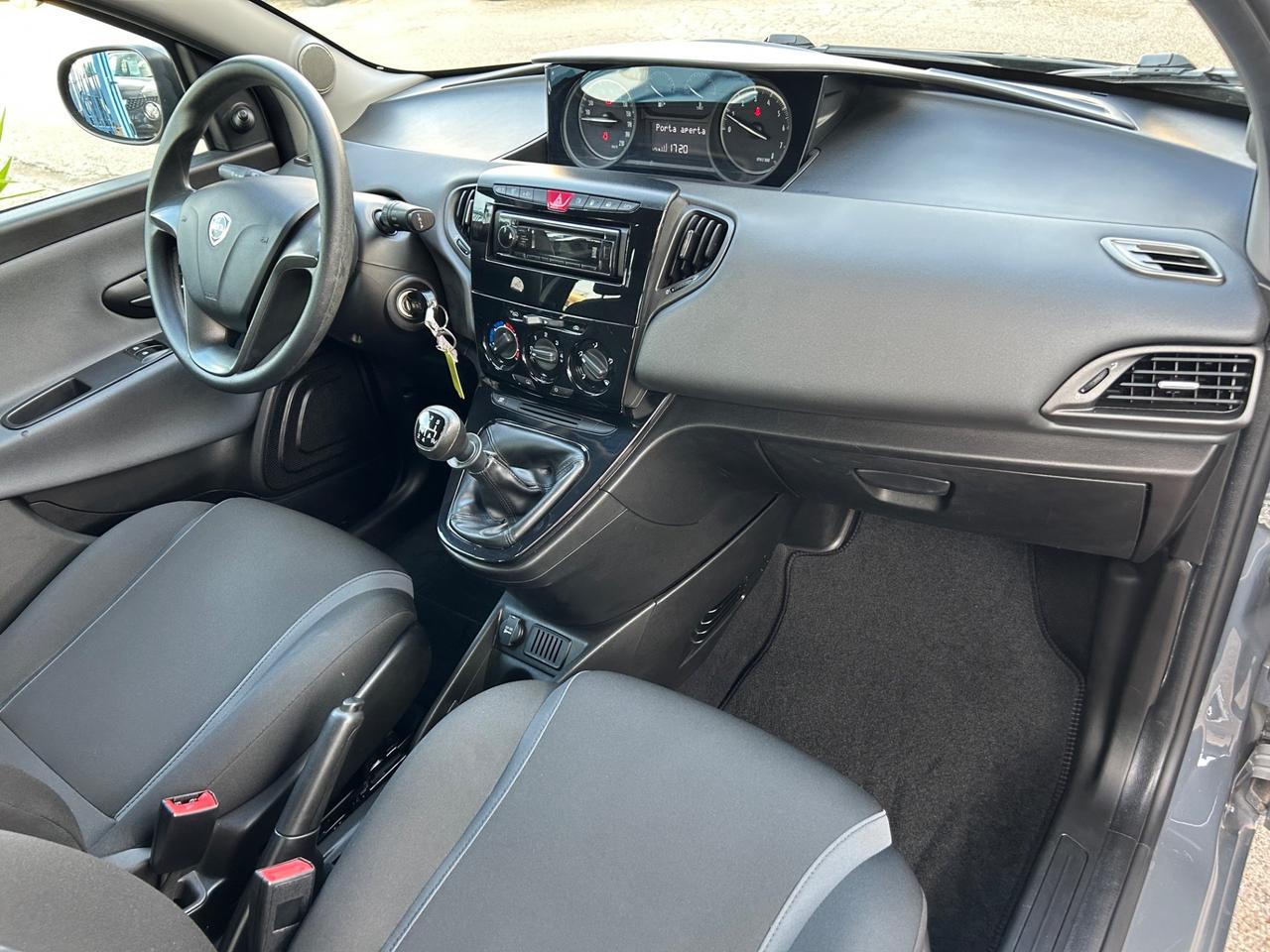 Lancia Ypsilon 1.2 benzina 70 cv GPL casa madre 2018