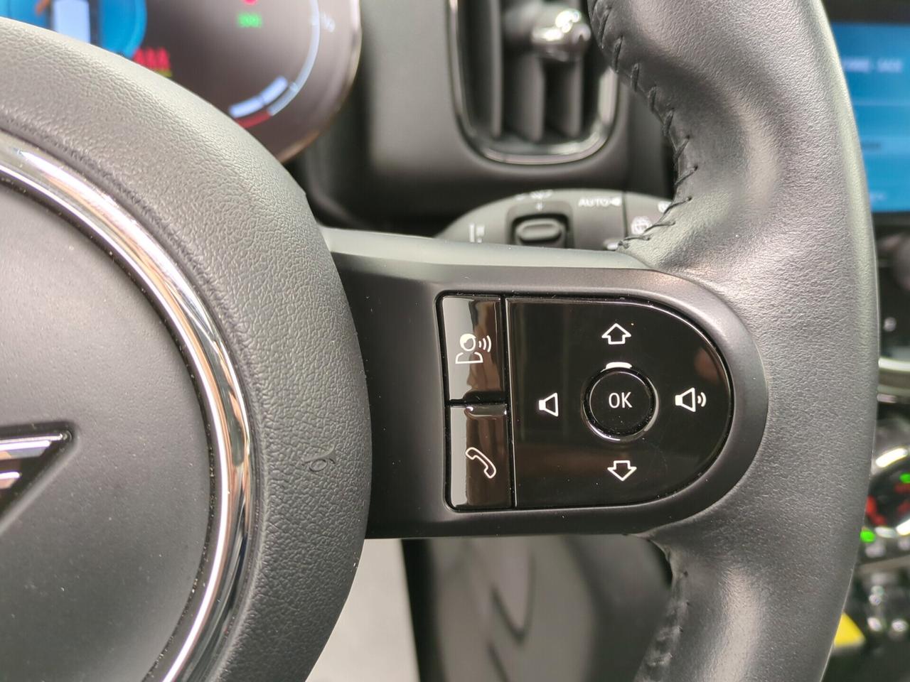 Mini Cooper Countryman 1.5 SE ALL4 Automatica