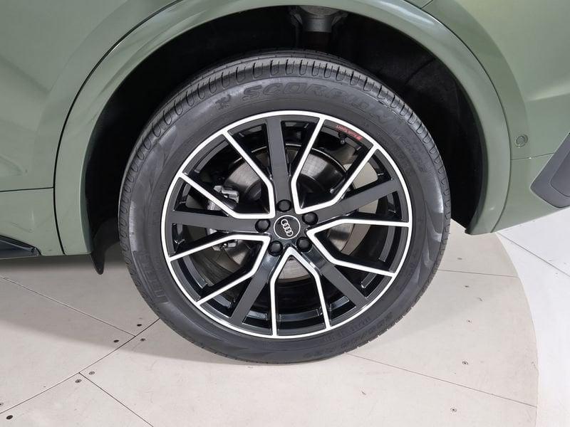 Audi Q5 II 2025 Sportback Sportback 2.0 tdi mhev+ S line edition quattro
