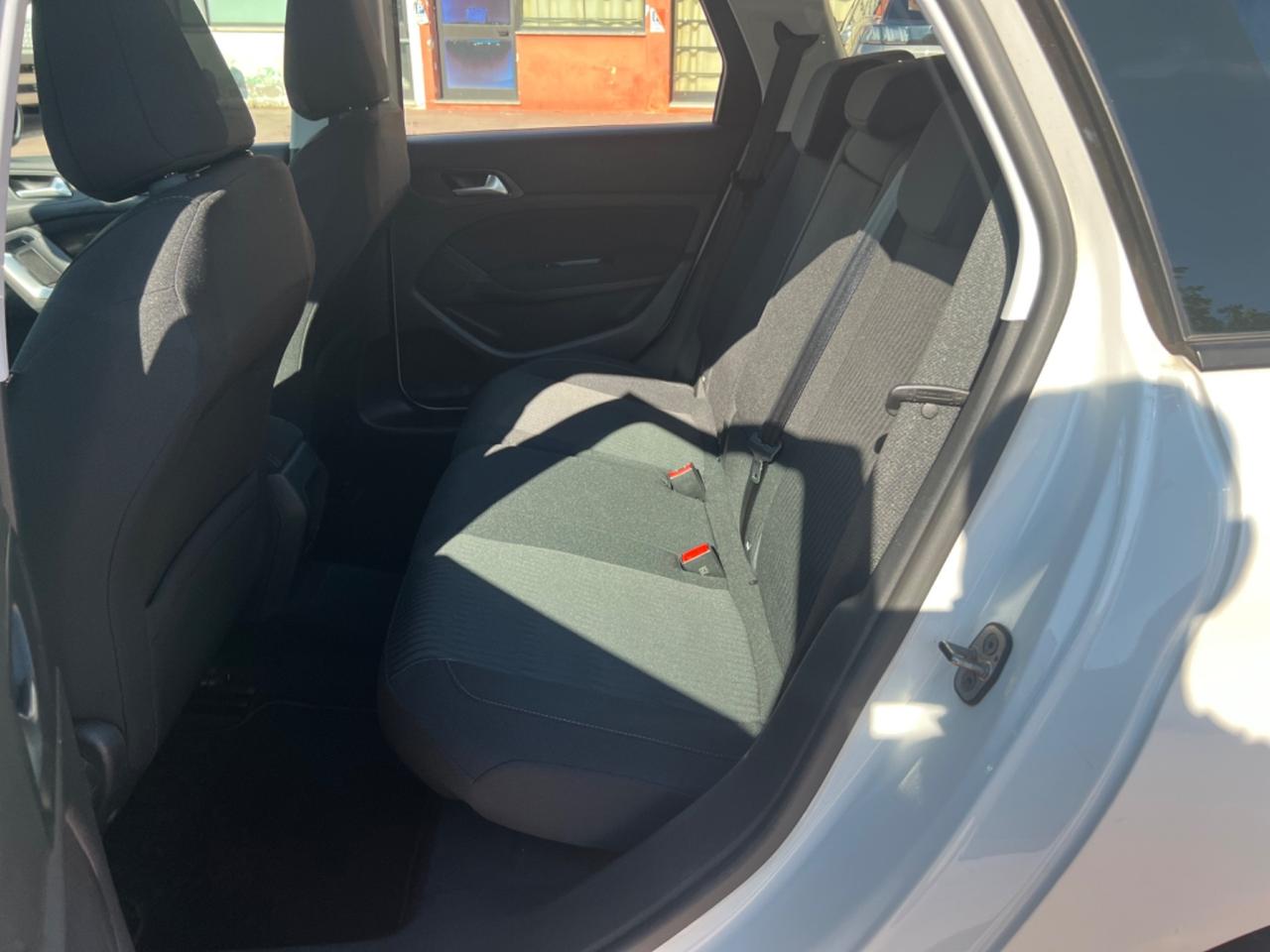 Peugeot 308 BlueHDi 120 S&S EAT6 SW Allure