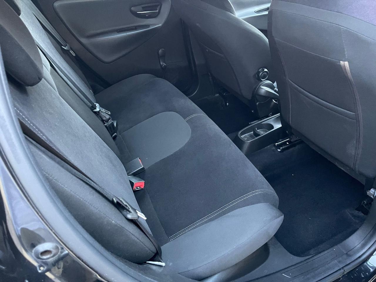 Lancia Ypsilon 1.2 69 CV 5 porte -12 MESI GARANZIA