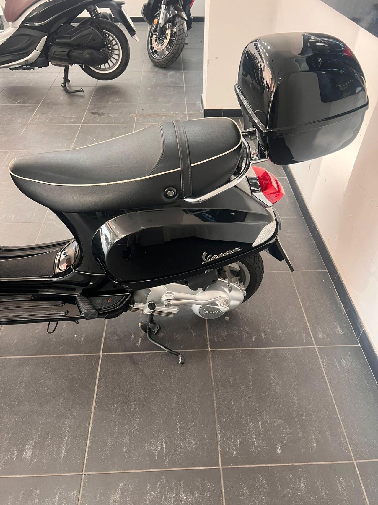 Piaggio Vespa 125 S