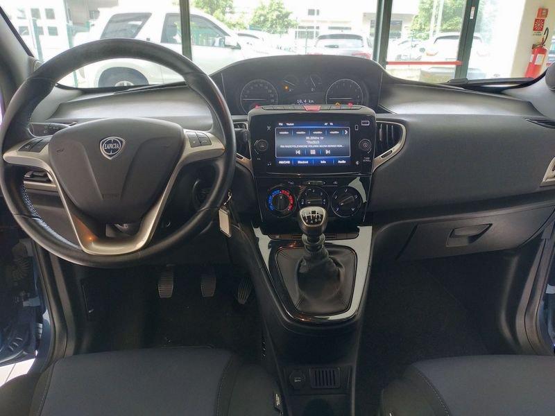 Lancia Ypsilon 1.0 FireFly 5 porte S&S Hybrid Gold