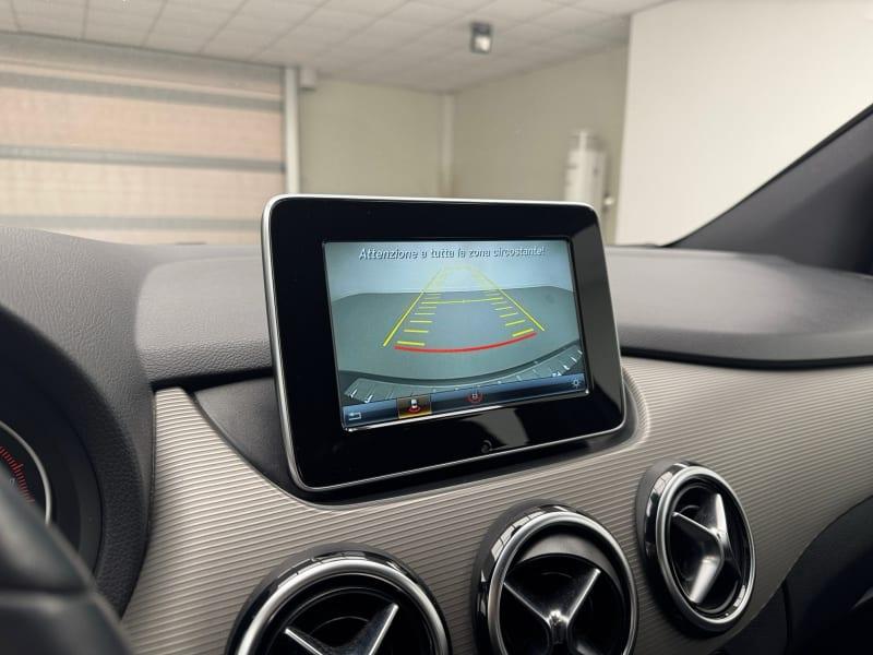 MERCEDES B 180 D EXECUTIVE