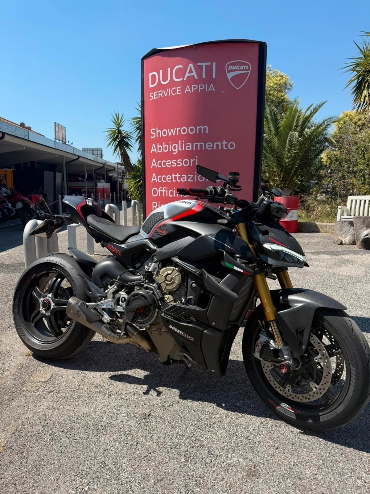 Ducati Streetfighter V4 SP