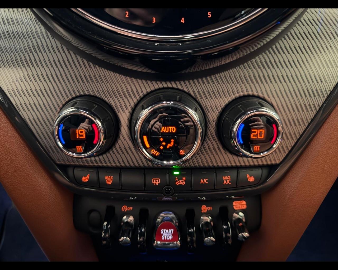 MINI Mini Countrym.(F60) - Mini 1.5 Cooper Yours Countryman