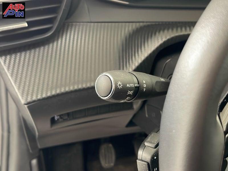 Peugeot 208 Allure PureTech 100 S/S *PROMO*