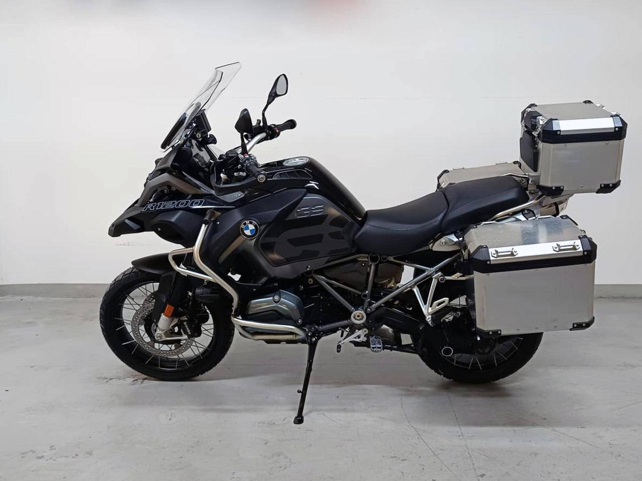 BMW R 1200 GS Adventure Triple Black