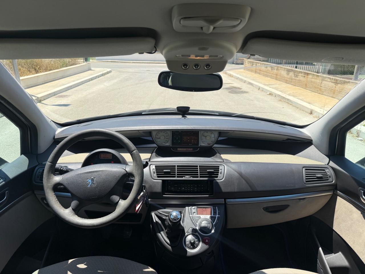 Peugeot 807 2.2 HDi FAP Norwest