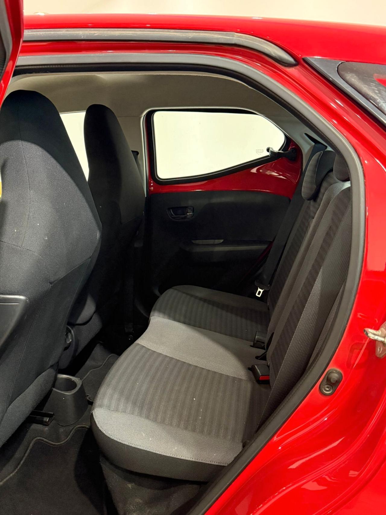 TOYOTA AYGO 1.0 72CV SOLO 60.000 KM