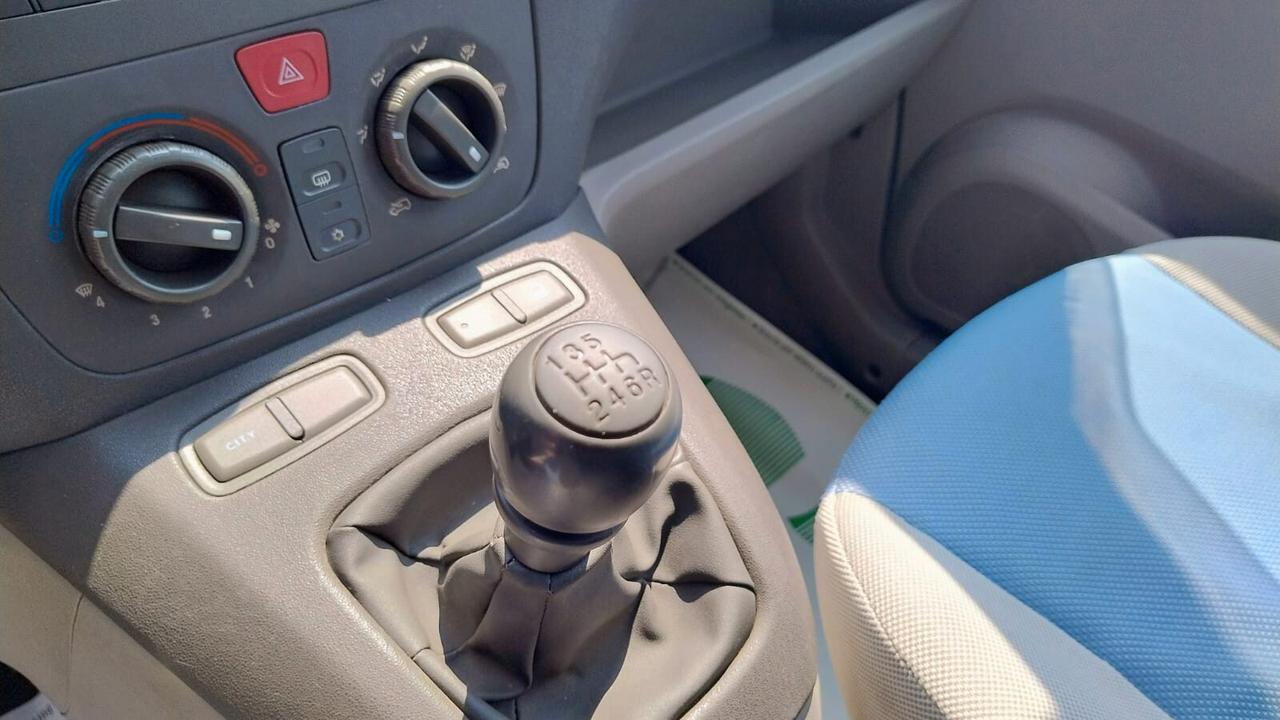 Fiat Idea 1.4 16V