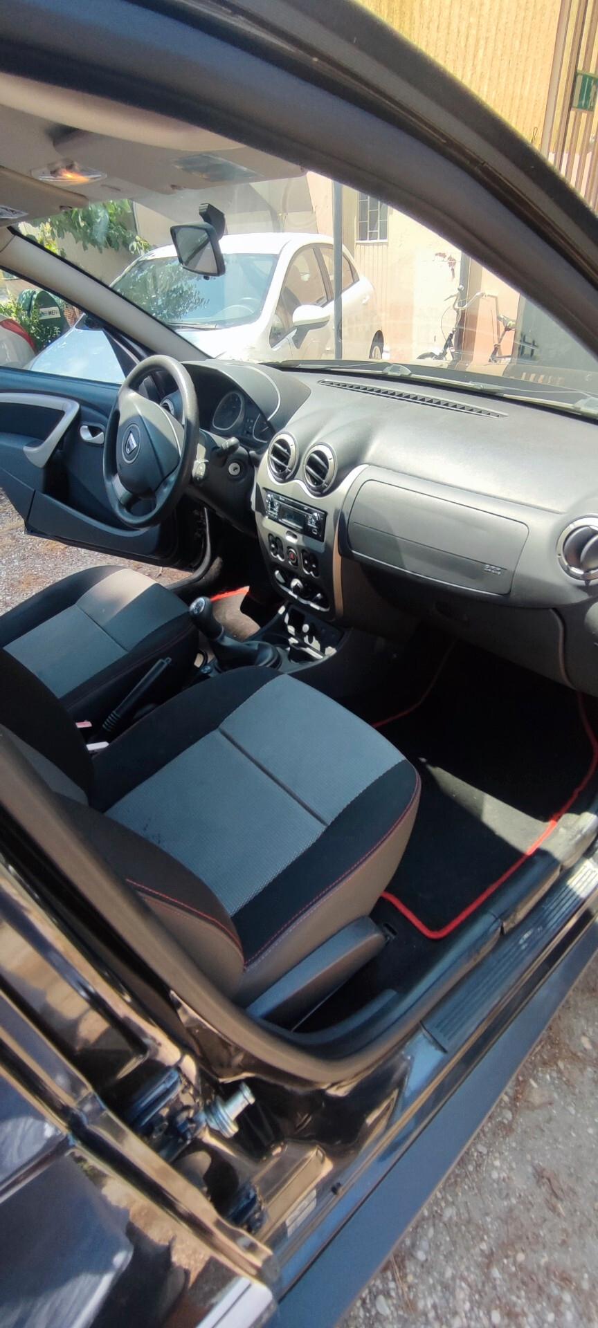 Dacia Duster 1.6 110CV 4x2 GPL Lauréate