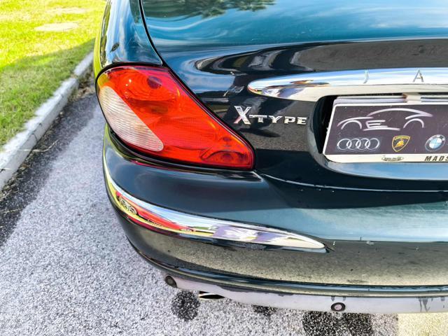 JAGUAR X-Type 2.5 V6 24V cat Luxury