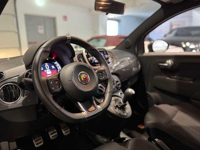 Abarth 595 1.4 Turbo T-Jet 145 CV