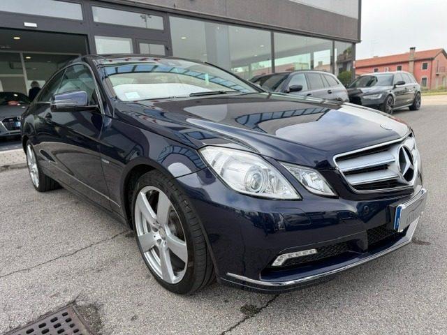 MERCEDES-BENZ E 350 CDI Coupé BlueEFFICIENCY Avantgarde