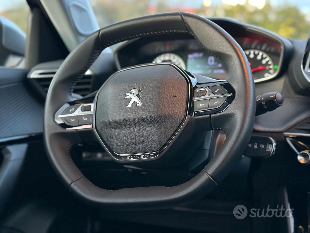 Peugeot 2008 BlueHDi 110 S&S Allure Solo 16.00km