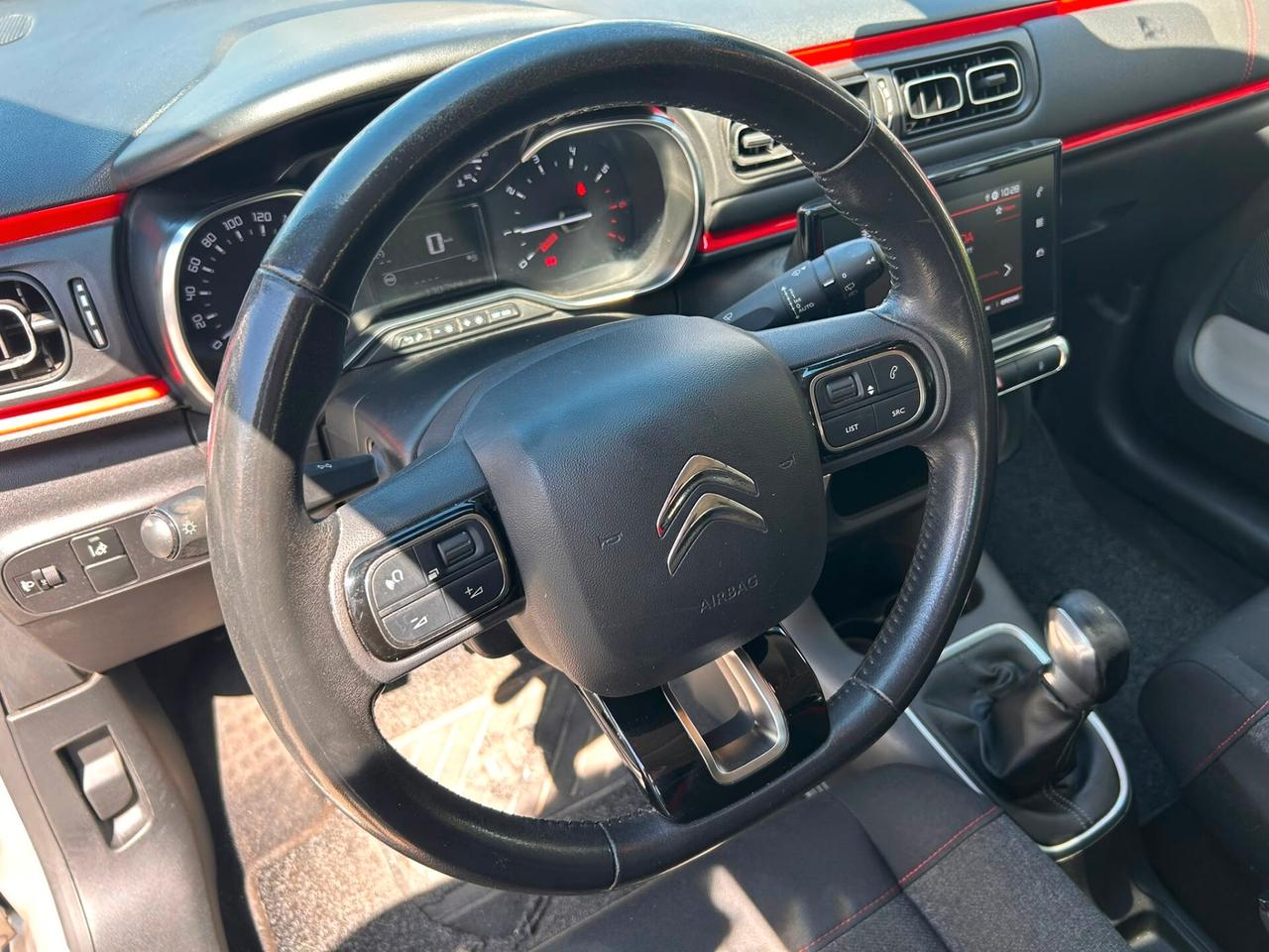 Citroen C3 PureTech 83 S&S Shine DISTRIBUZIONE