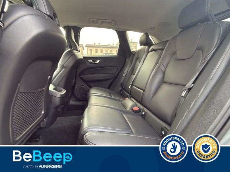 Volvo XC60 2.0 B4 ULTIMATE DARK AWD AUTO