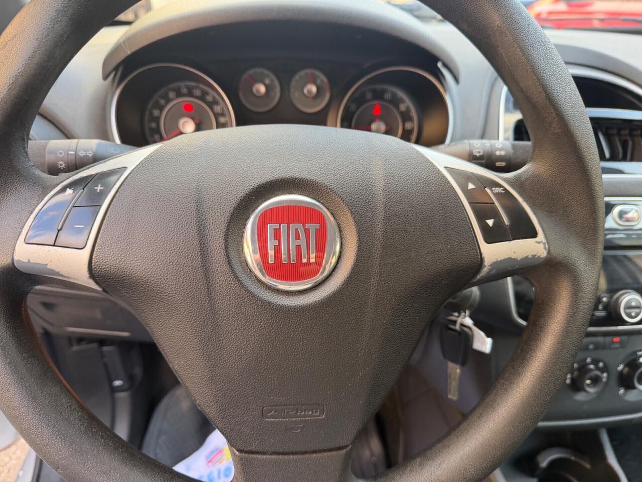 Fiat Punto 1.4 8V 5 porte Natural Power Easy